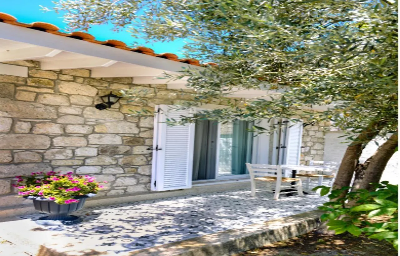 Çeşme Demir Alacati Otel 0*,